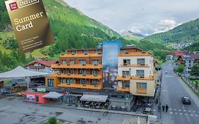 Hotel Baeckelar Wirt Superior Oetztal Inside Sommer Card Partner
